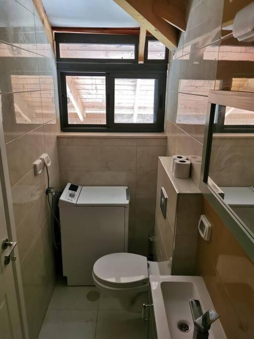 A Wonderful Studio6 Apt In The Center Of Baitulmaqdis Luaran gambar